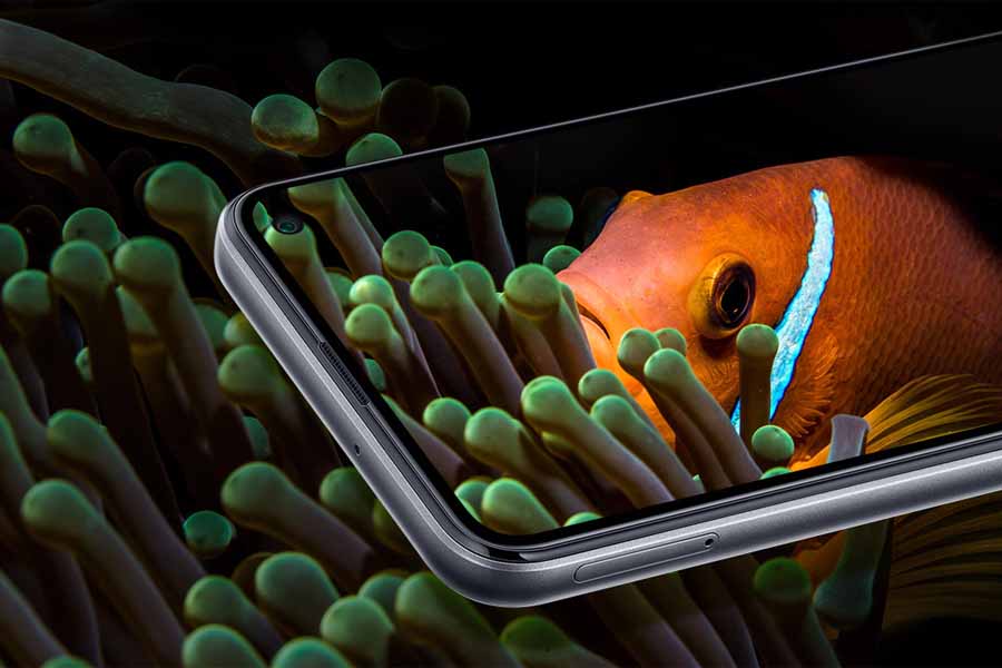 Samsung Galaxy F52 5G Display