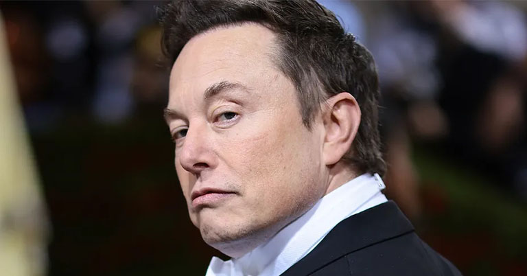 Elon Musk announces X.AI
