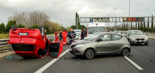 What to Do if You Were Involved in a Multi Car Pileup